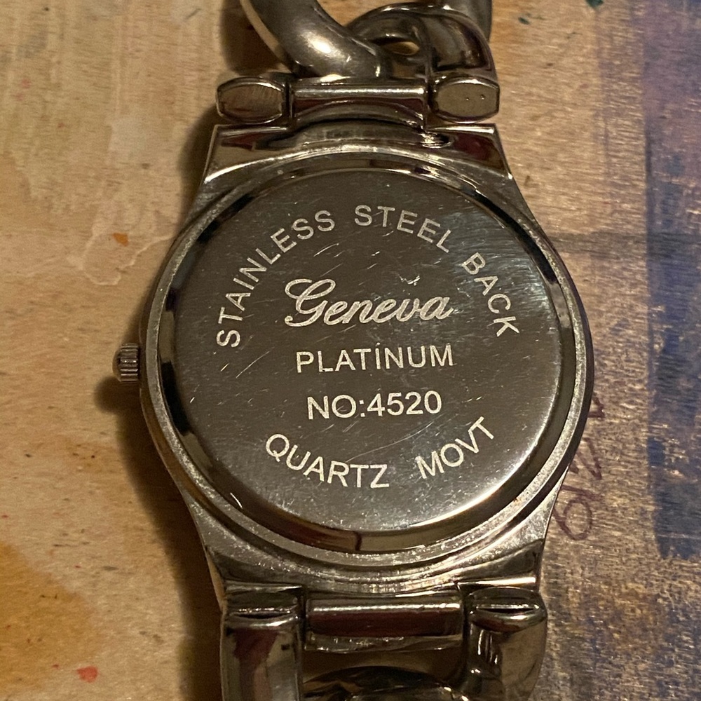 Silver Chunky Chain Watch - Picture 3 of 5